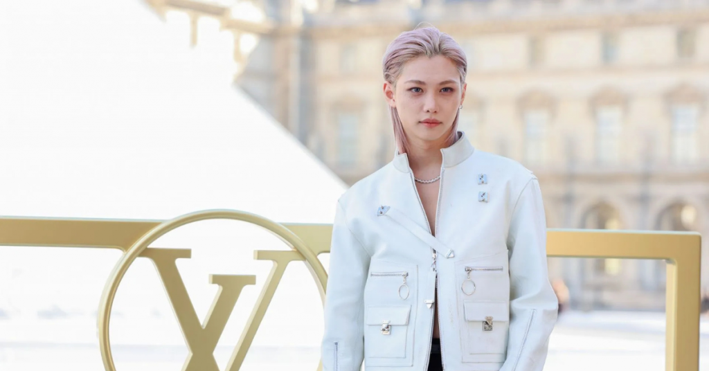 Felix of Stray Kids Steals the Spotlight at Louis Vuitton’s Paris Fashion Week Show